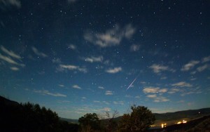 Perseid-in-the-Moonlight 081209 JWestlake_720X450